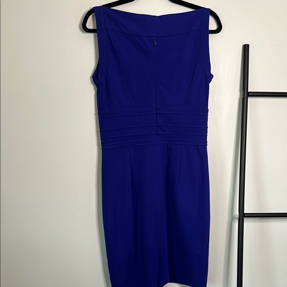 Diane Von Furstenberg Blue Knee-Length Sheath Dress - Picture 4 of 7